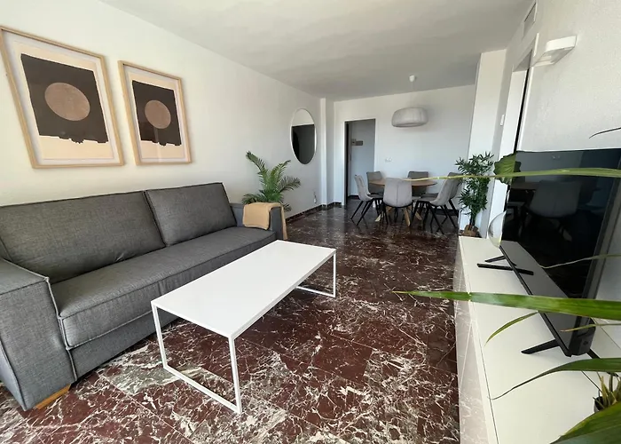 Sur La Marina * Fuengirola